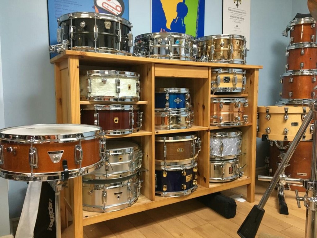 drum set storage - Great idea for drum storage and display